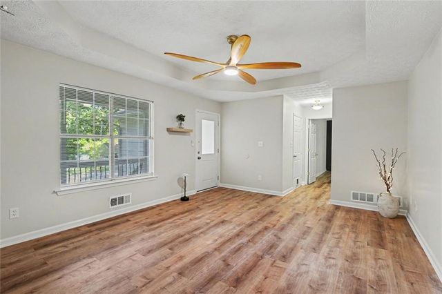115 Lakeview Drive, Stockbridge, GA 30281