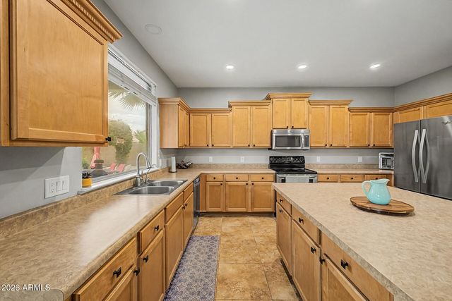 4430 E DES MOINES Street, Mesa, AZ 85205