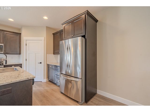 1145 S QUAIL RUN Pl, Ridgefield, WA 98642