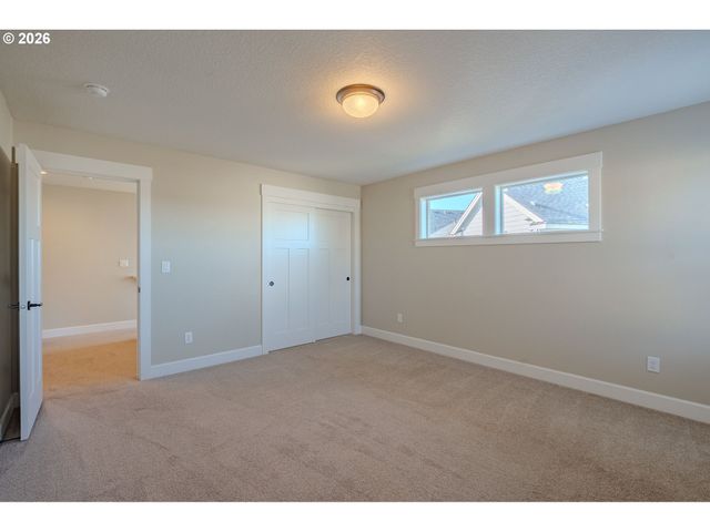 1145 S QUAIL RUN Pl, Ridgefield, WA 98642