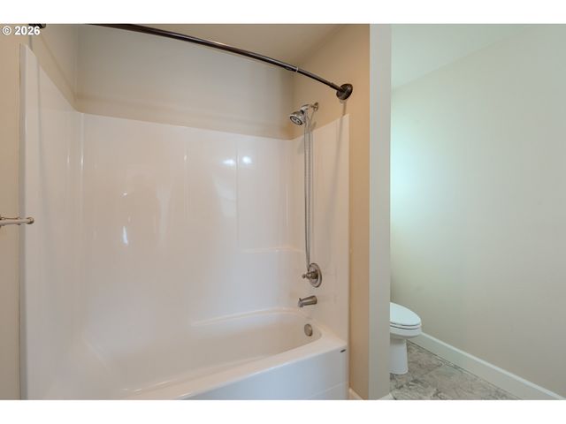 1145 S QUAIL RUN Pl, Ridgefield, WA 98642