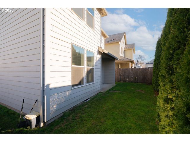 1145 S QUAIL RUN Pl, Ridgefield, WA 98642