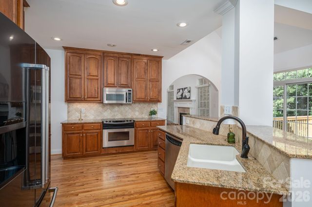 4017 Foxes Trail, Cramerton, NC 28032