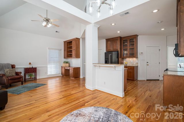 4017 Foxes Trail, Cramerton, NC 28032