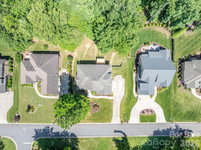 4017 Foxes Trail, Cramerton, NC 28032