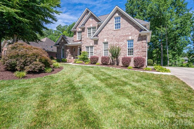 4017 Foxes Trail, Cramerton, NC 28032