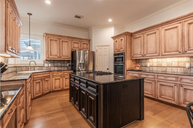 2534 De Four Trace, Seabrook, TX 77586