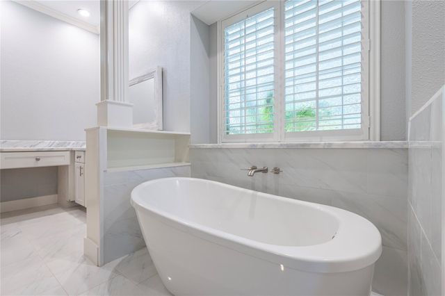 2534 De Four Trace, Seabrook, TX 77586