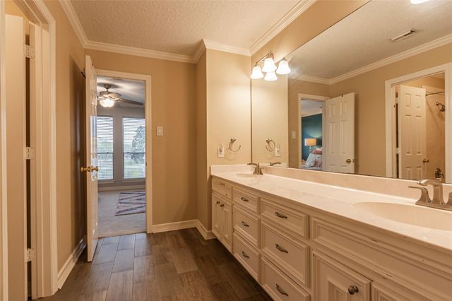 2534 De Four Trace, Seabrook, TX 77586