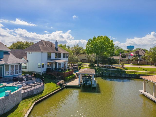 2534 De Four Trace, Seabrook, TX 77586