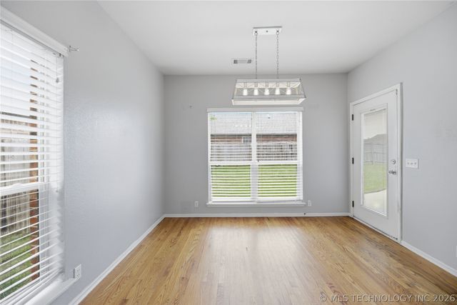 3335 S 204th East Avenue, Broken Arrow, OK 74014