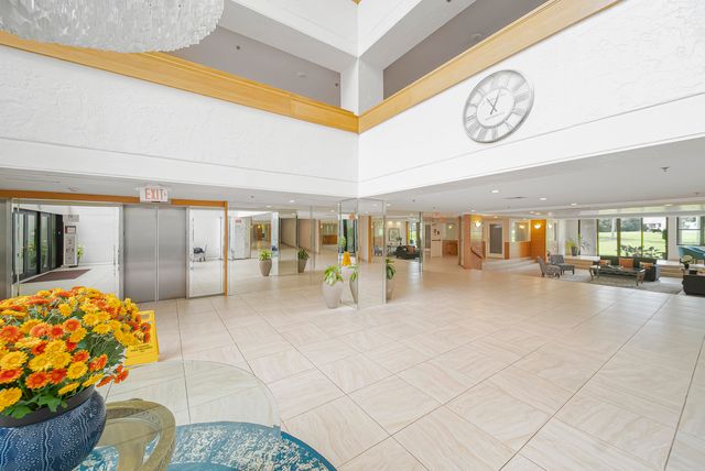 16300 Golf Club Road 114, Weston, FL 33326