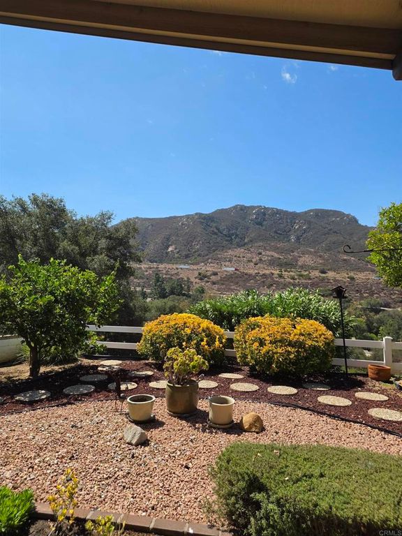 8975 Lawrence Welk Drive 329, Escondido, CA 92026 — photo 4