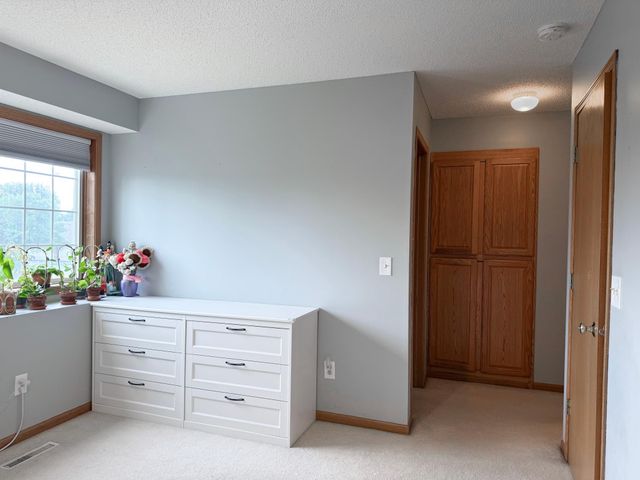 9467 Golden Eagle Lane, Monticello, MN 55362