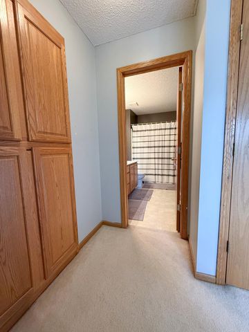 9467 Golden Eagle Lane, Monticello, MN 55362
