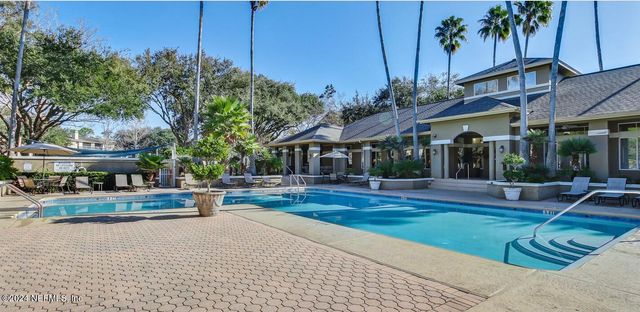 19 ARBOR CLUB Drive 318, Ponte Vedra Beach, FL 32082