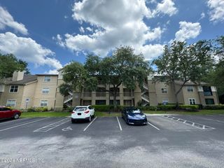 19 ARBOR CLUB Drive 318, Ponte Vedra Beach, FL 32082