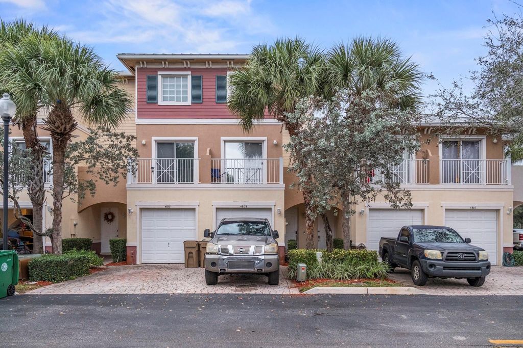 4609 SW 75th Way 4609, Davie, FL 33314