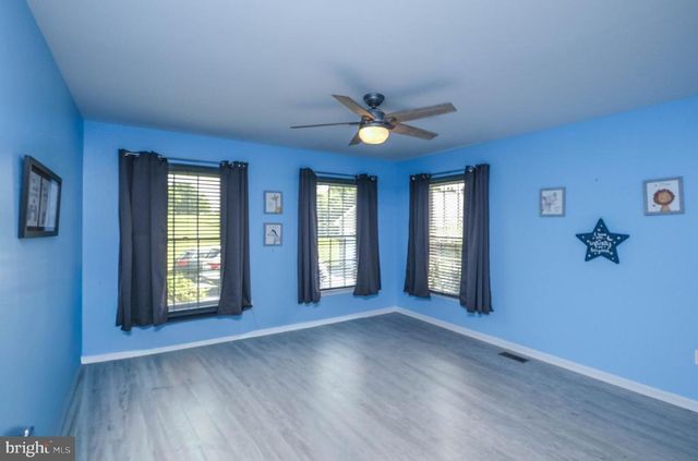 217 SILVER BELL LN, Luray, VA 22835