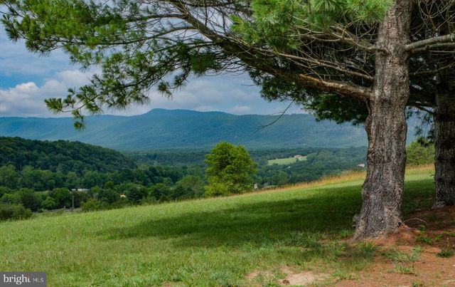 217 SILVER BELL LN, Luray, VA 22835