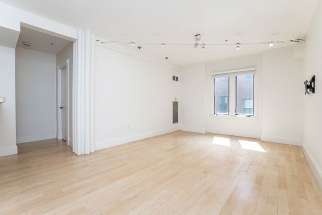 45 W Broadway 208, Boston, MA 02127