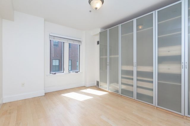 45 W Broadway 208, Boston, MA 02127