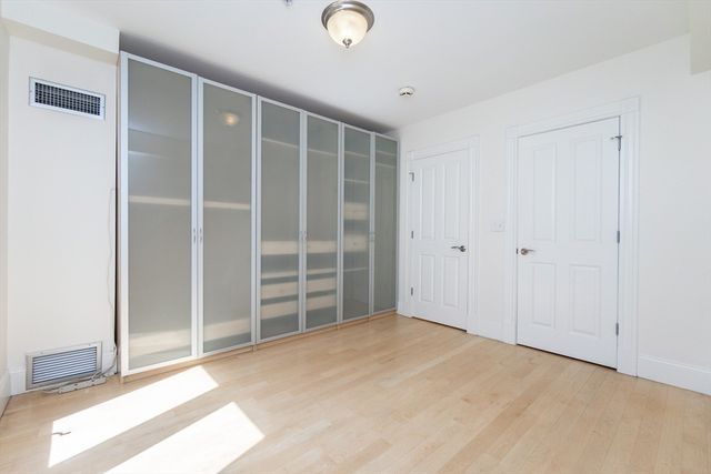 45 W Broadway 208, Boston, MA 02127