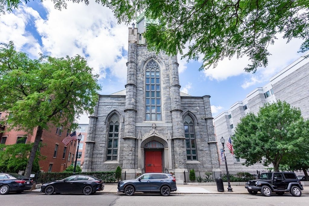 45 W Broadway 208, Boston, MA 02127
