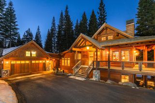11221 Skislope Way, Truckee, CA 96161