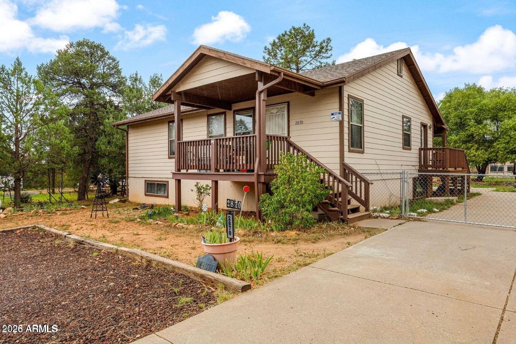 2870 MUSTANG Trail, Overgaard, AZ 85933