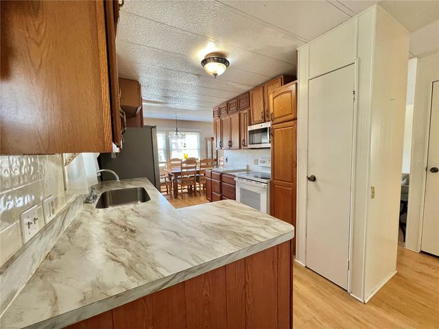 101 IXORA WAY, Leesburg, FL 34748