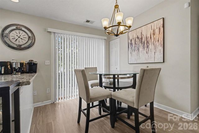 5845 Cougar Lane, Charlotte, NC 28269