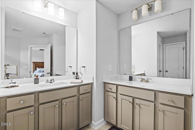 17 Village Edge Drive, Lillington, NC 27546