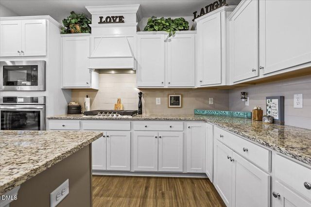 17 Village Edge Drive, Lillington, NC 27546
