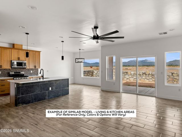 8014 Inca Dove Avenue, Las Cruces, NM 88012