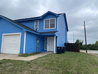4600 Alamosa Street, Fort Worth, TX 76119