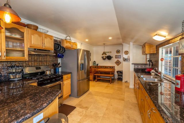 9111 Sierra Alta Way, El Cajon, CA 92021