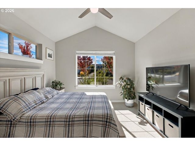 3635 Sw BADGER Ct, Redmond, OR 97756