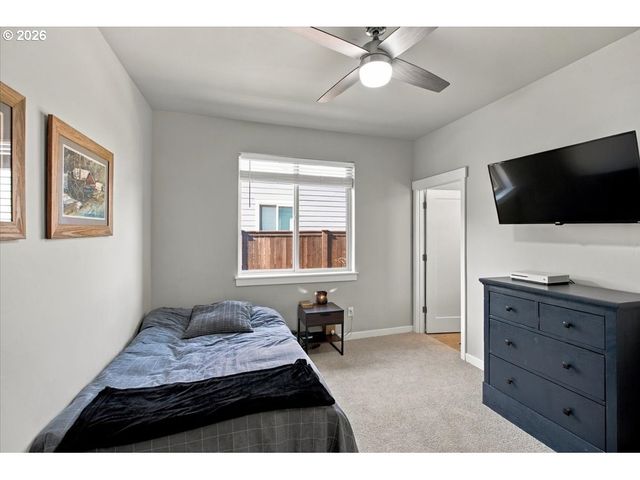 3635 Sw BADGER Ct, Redmond, OR 97756