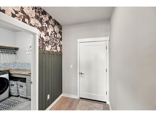 3635 Sw BADGER Ct, Redmond, OR 97756