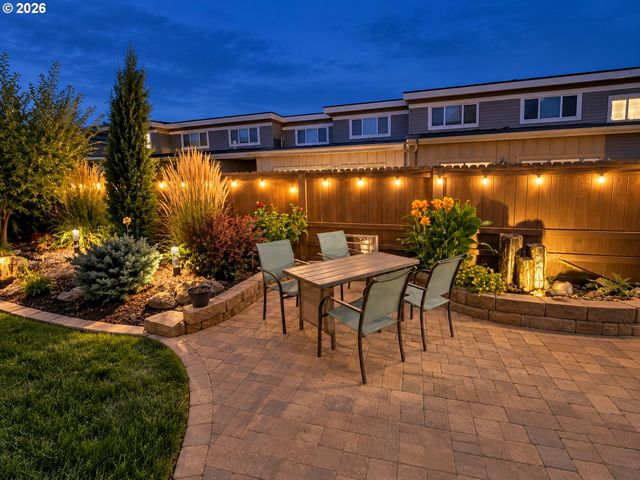 3635 Sw BADGER Ct, Redmond, OR 97756