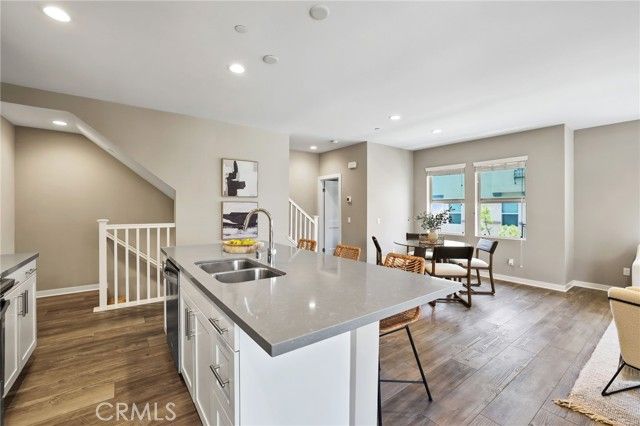 109 Alder Ridge, Lake Forest (el Toro), CA 92610