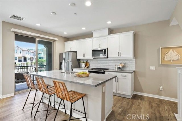 109 Alder Ridge, Lake Forest (el Toro), CA 92610