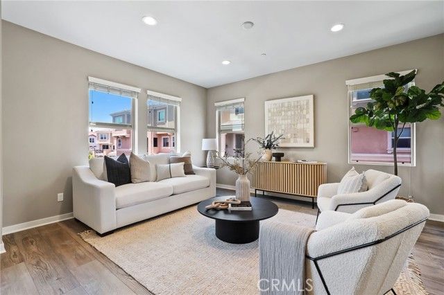 109 Alder Ridge, Lake Forest (el Toro), CA 92610