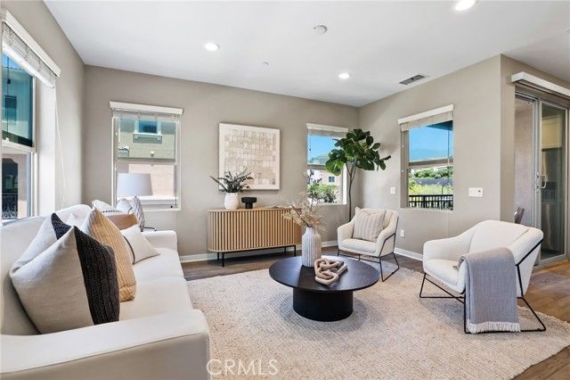 109 Alder Ridge, Lake Forest (el Toro), CA 92610