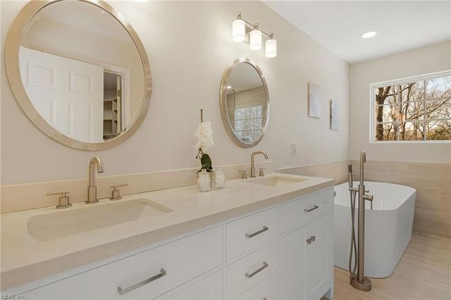 3720 Finish Line ARCH, Suffolk, VA 23435