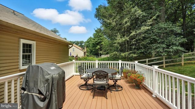 7 5 OAKS CT, Owings Mills, MD 21117