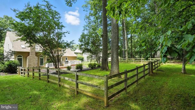 7 5 OAKS CT, Owings Mills, MD 21117