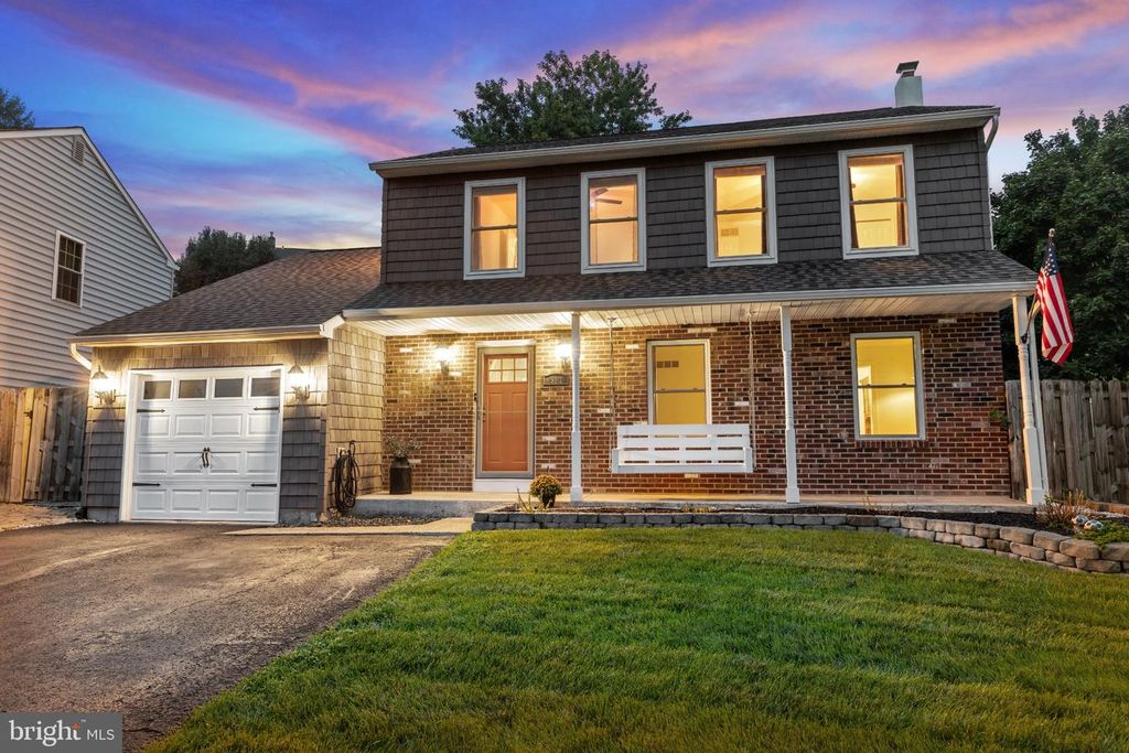 512 AMHERST CIR, PERKASIE, PA 18944 — photo 3