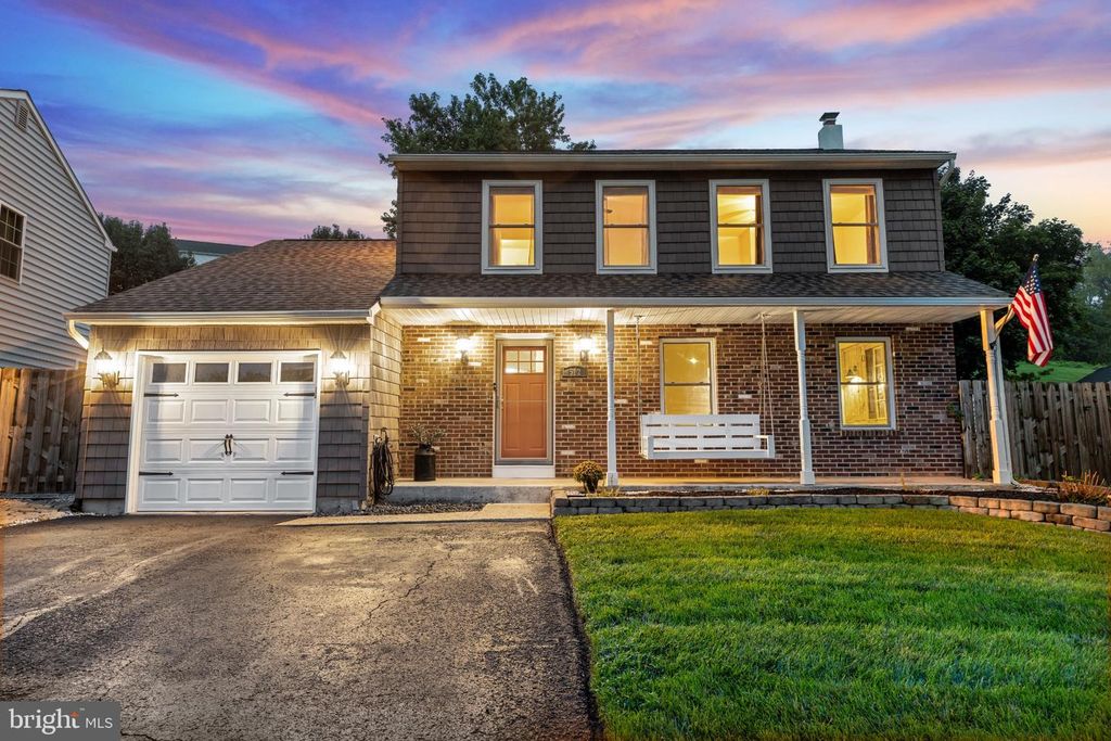 512 AMHERST CIR, PERKASIE, PA 18944 — photo 4
